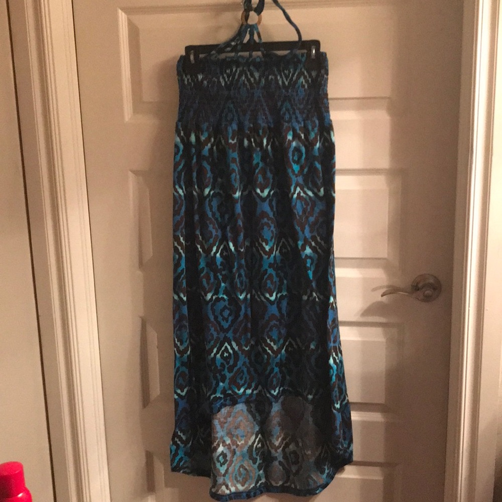 Summer dress.  Multiple colors of Blue and brown.